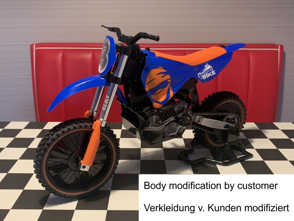 2471600: REELY 1:4 Adventure Bike RTR mit elektr. Gyro 2471600